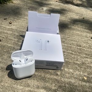 AIRPODS